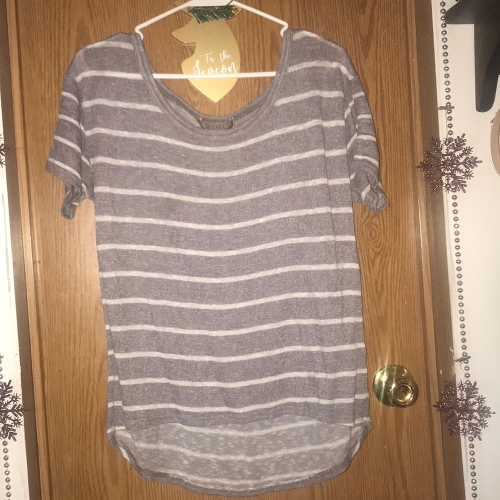 brown / purple t shirt
